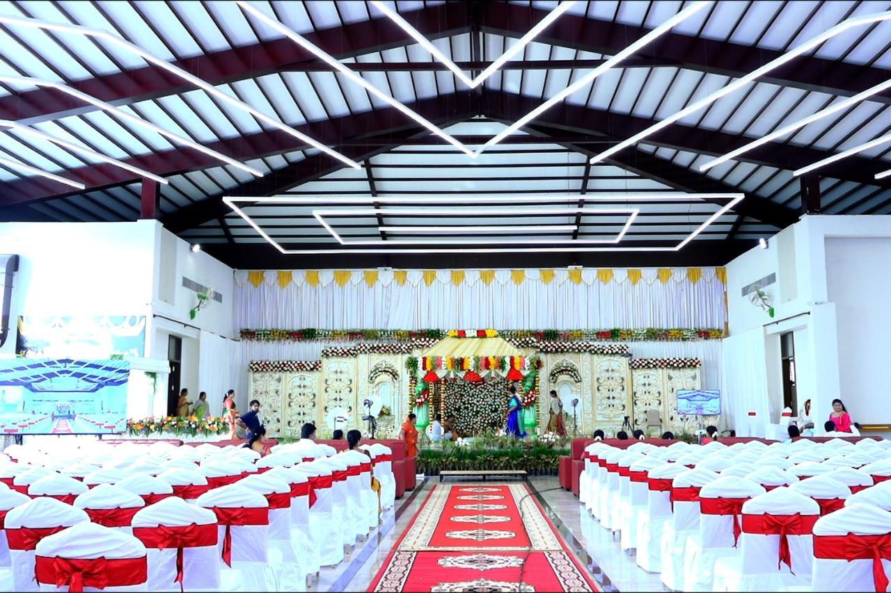 Vistar Pavithra Vivaha Convention Hall Jigani Eksteriør bilde