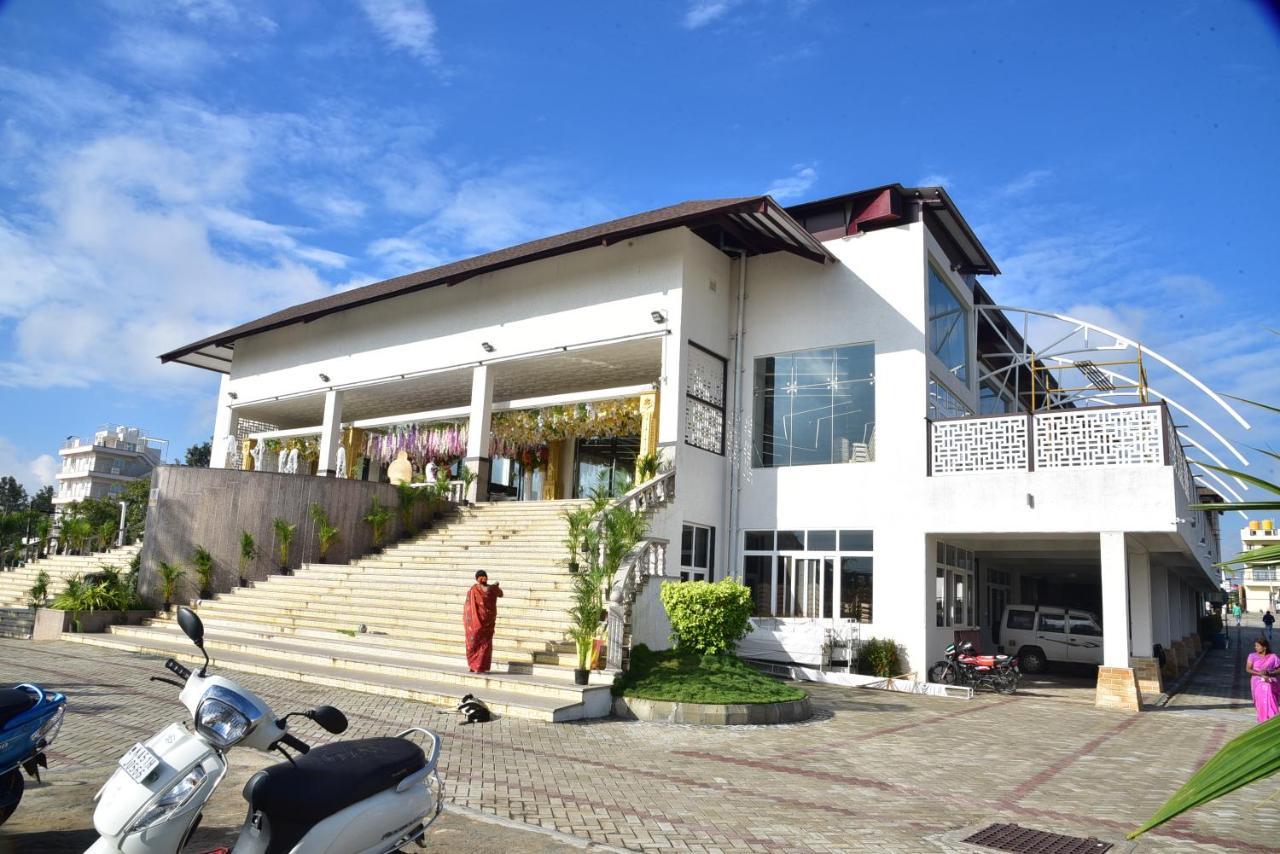 Vistar Pavithra Vivaha Convention Hall Jigani Eksteriør bilde