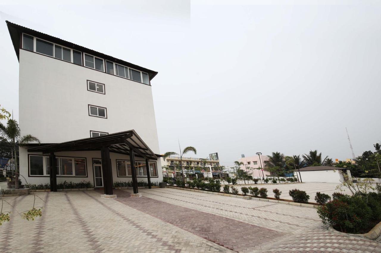 Vistar Pavithra Vivaha Convention Hall Jigani Eksteriør bilde